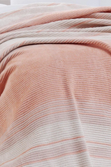 Çift Kişilik 180x220 Cm İnce Battaniye Yatak Örtüsü Pembe Krem