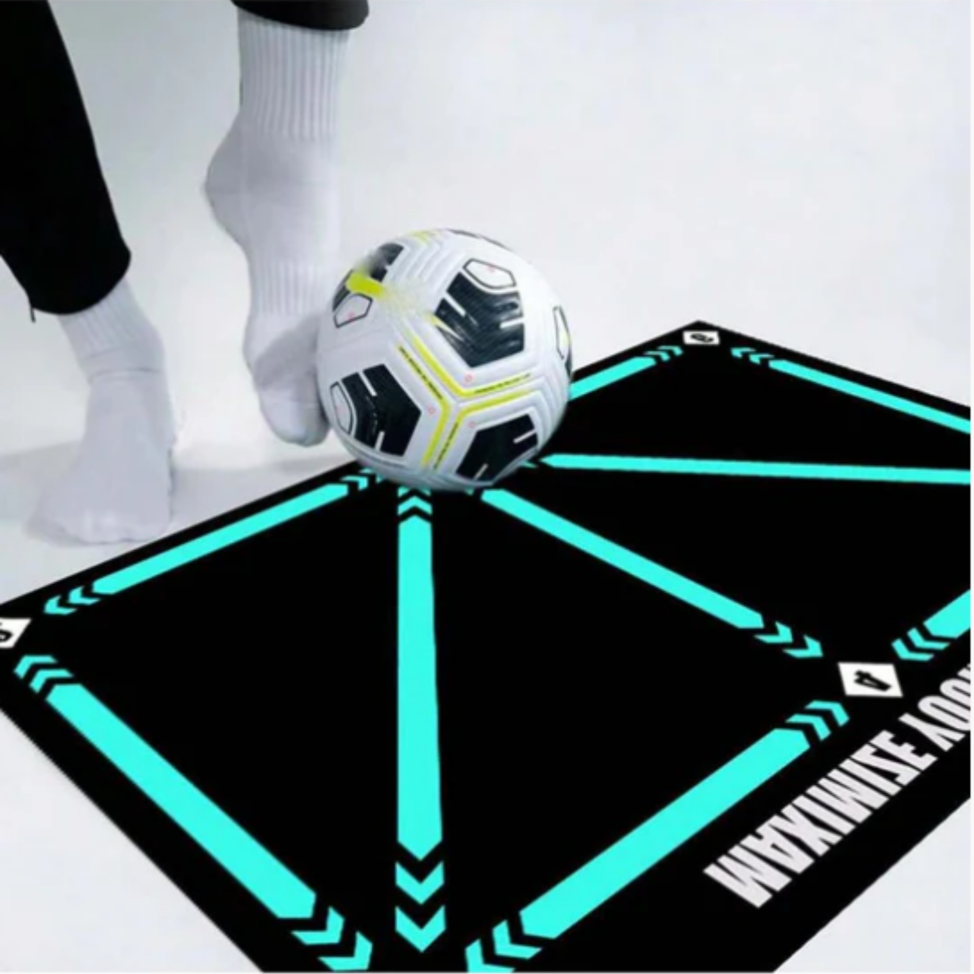 Mamba Futbol Antrenman Matı 90x60 Cm Eğitim Videosu ve Kaymaz Çorap Hediyeli