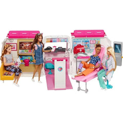 Barbie'nin Yeni Ambulansı Oyun Seti