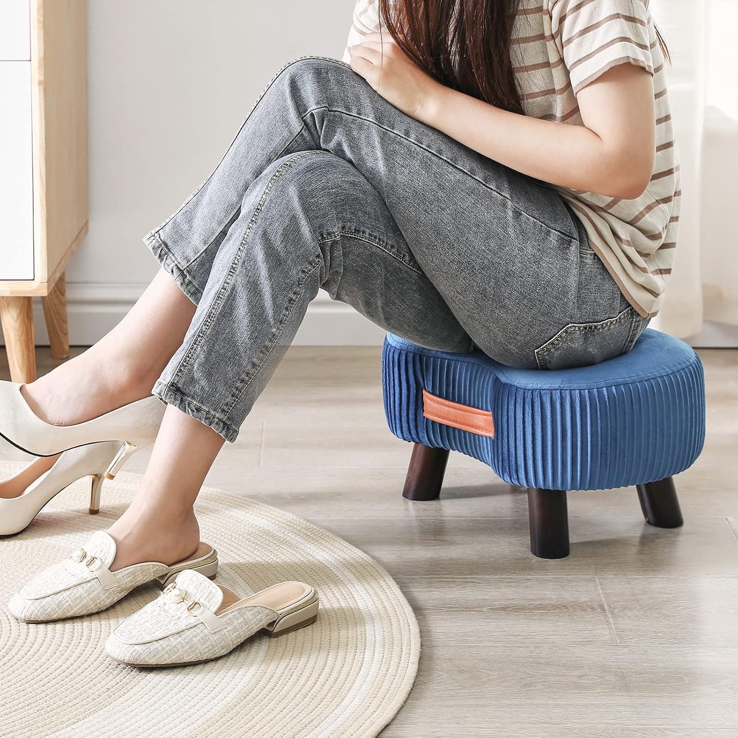 Saplı Ahşap Ayaklı 40x22 Cm Kavisli Taşınabilir Puf Lacivert