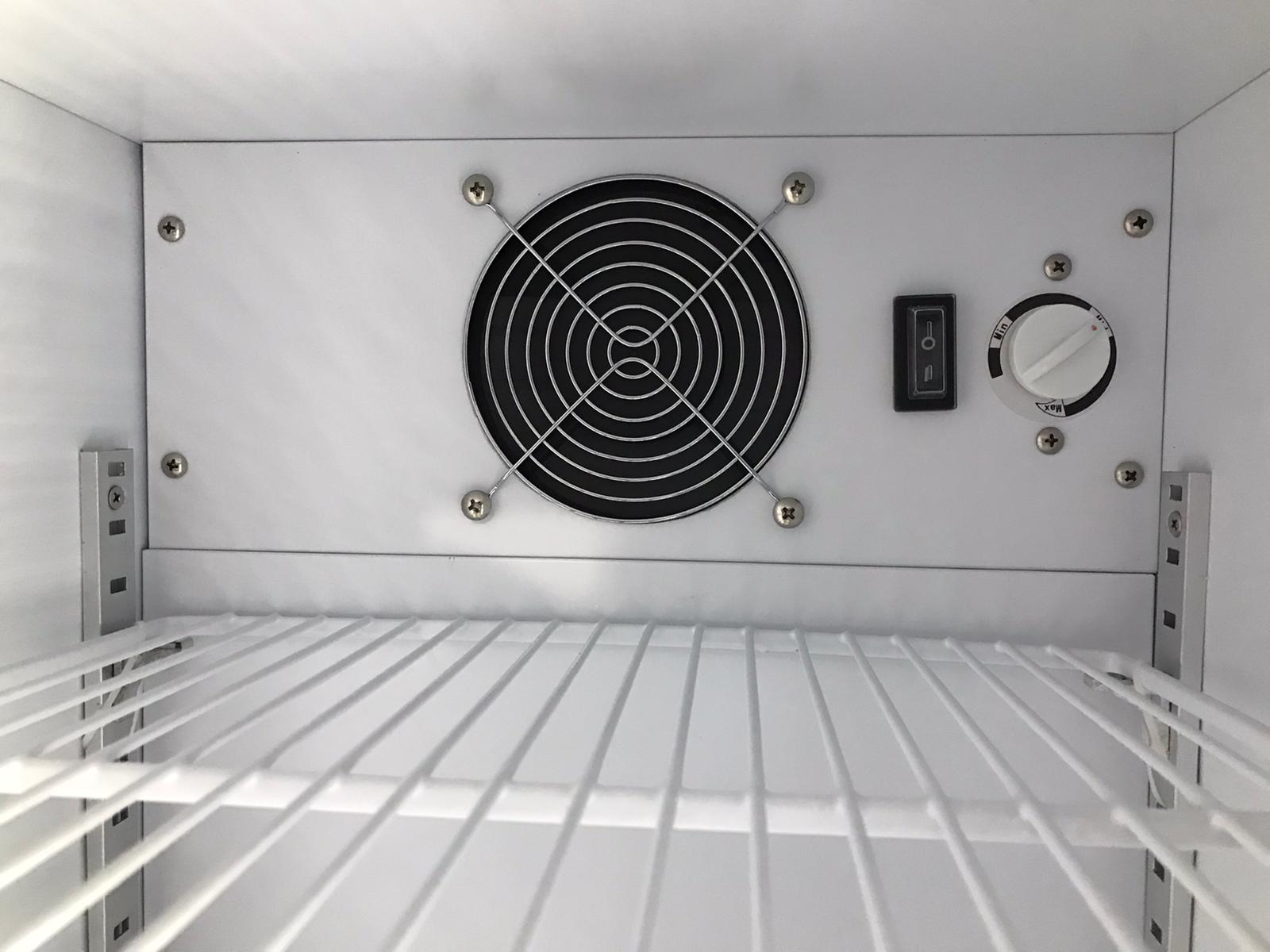 Arrow 80 Lt Işıklı Cam Mini Buzdolabı Siyah