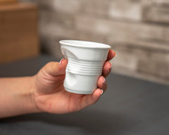Buruşuk Görünümlü Seramik Espresso Bardağı 7x7.5 cm Beyaz