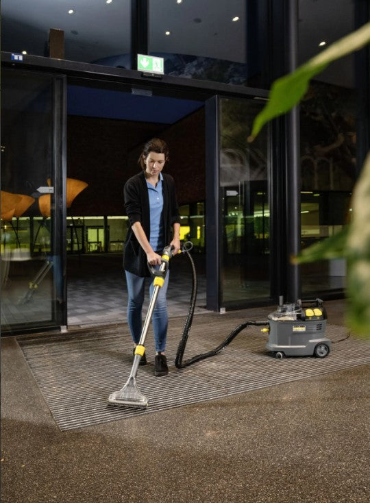Karcher Puzzi Gelişmiş Halı ve Koltuk Yıkama Makinesi 8/1
