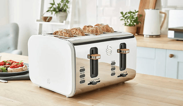 Swan Nordic 4 Dilimli Ekmek Kızartma Makinesi Beyaz