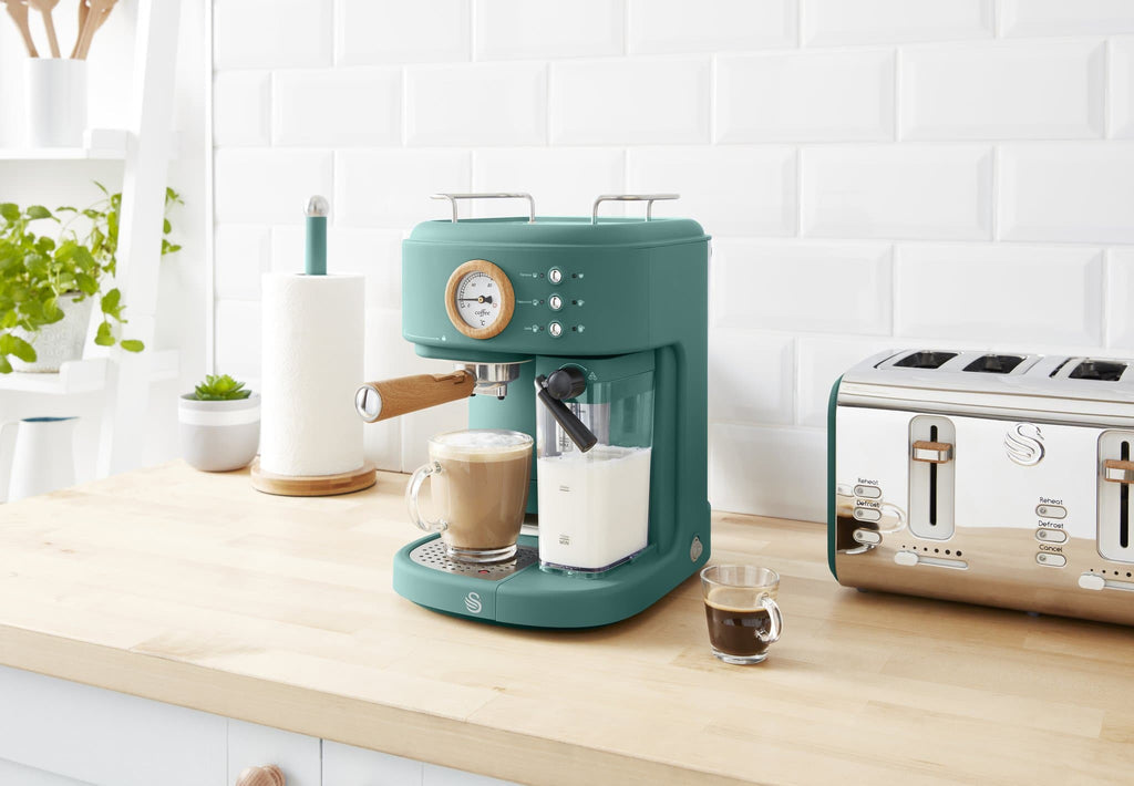 Swan Nordic Tek Dokunuşlu Espresso Kahve Makinesi Çam Yeşili