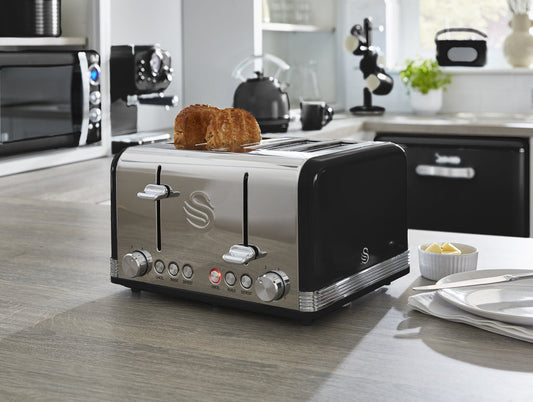 Swan Retro 4 Dilimli Ekmek Kızartma Makinesi Siyah