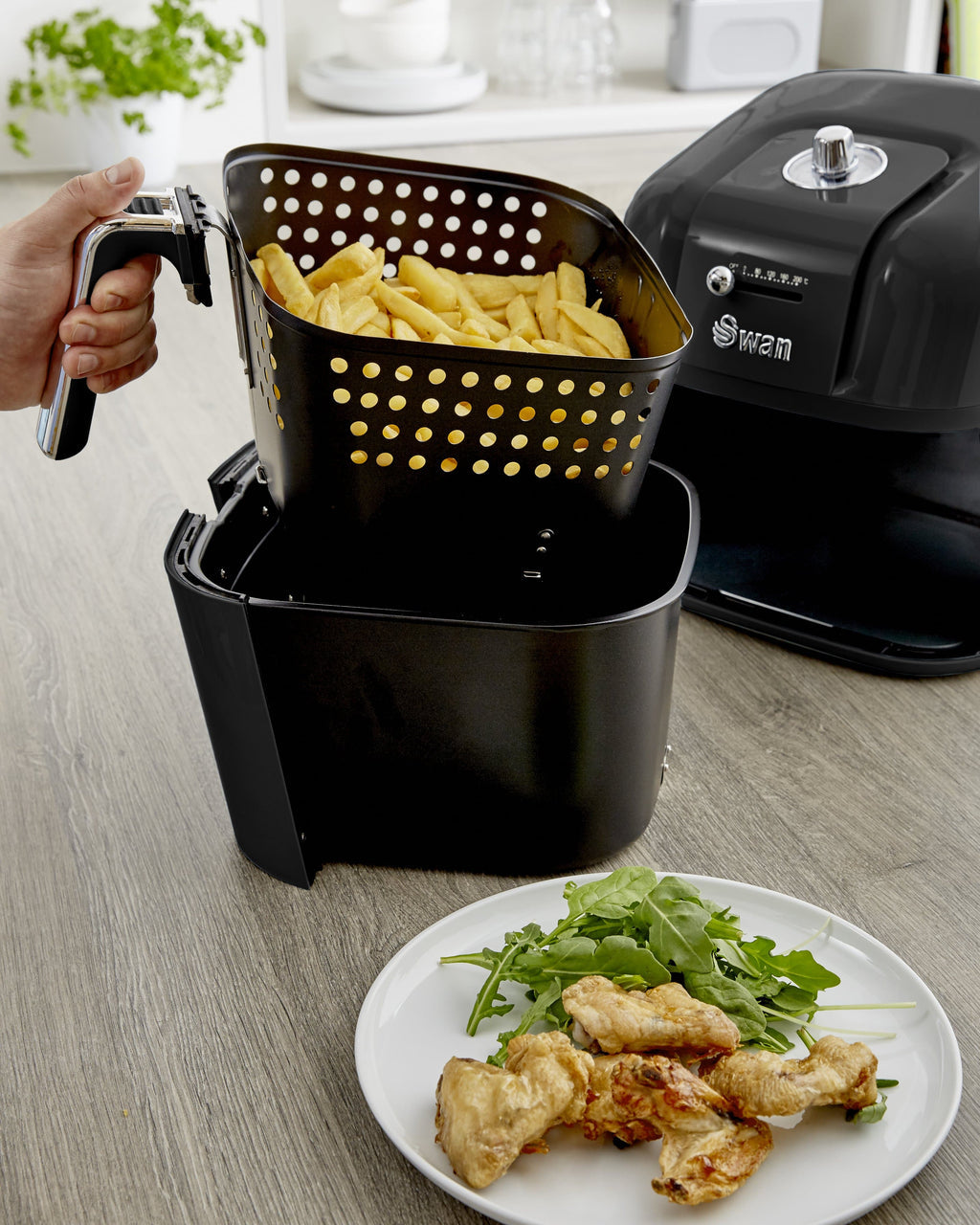 Swan Retro 6 Litre Manuel Airfryer Yağsız Fritöz Siyah