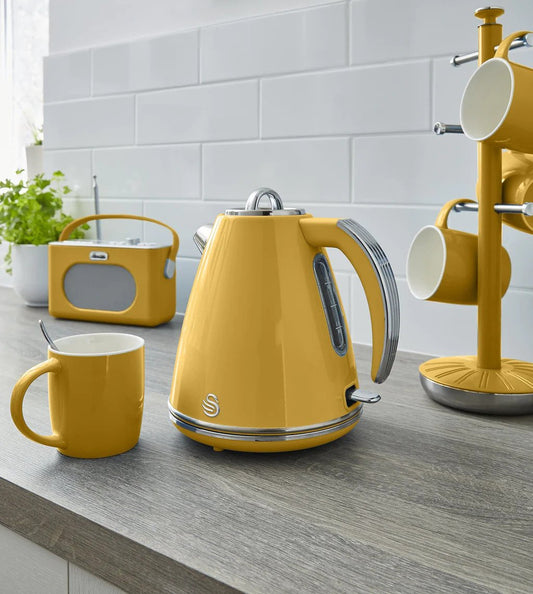 Swan Retro Jug Elektrikli Su Isıtıcısı Kettle 1.5 Litre 3000 w Sarı