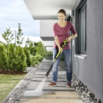 Karcher Yeni Yıl Kampanyası K5 Power Control Yıkama Makinesi + Wd2 Elektrikli Süpürge