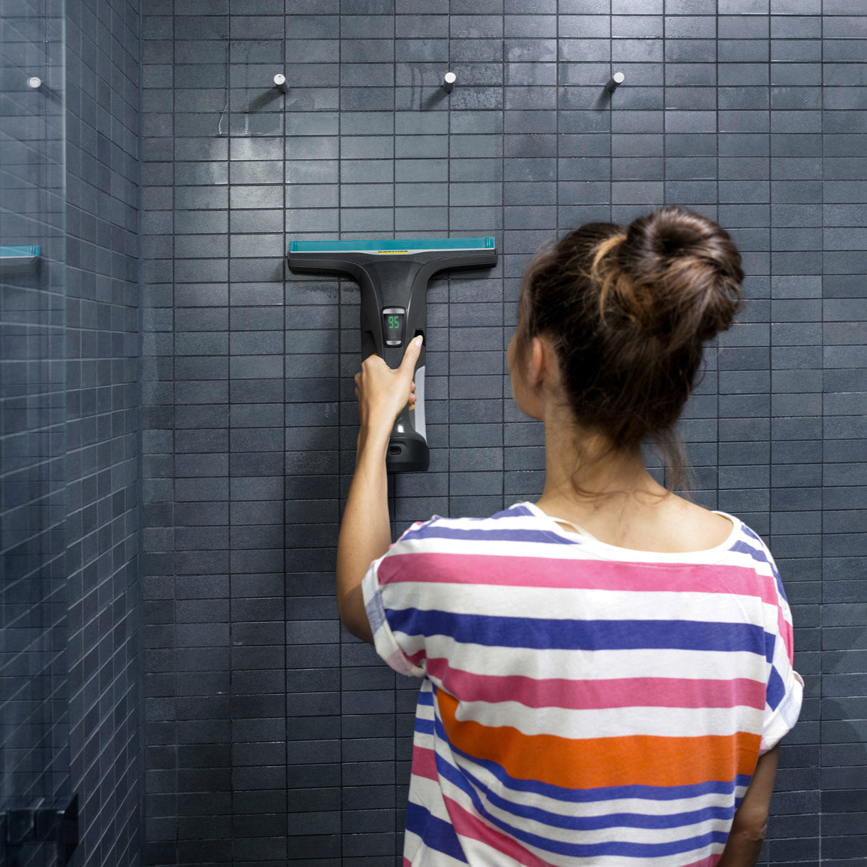 Karcher WV 6 Plus EU Şarjlı Cam Temizleme Makinesi