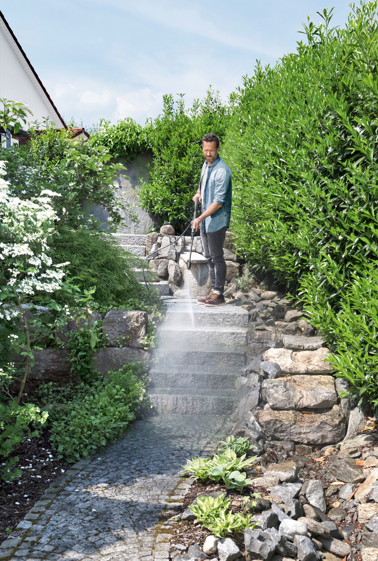 Karcher Compact Elektrikli Basınçlı Yıkama Makinesi